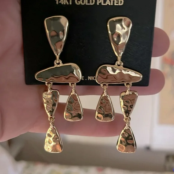 House Of Harlow 1960, 14KT gold plated earrings. New - Picture 2 of 5